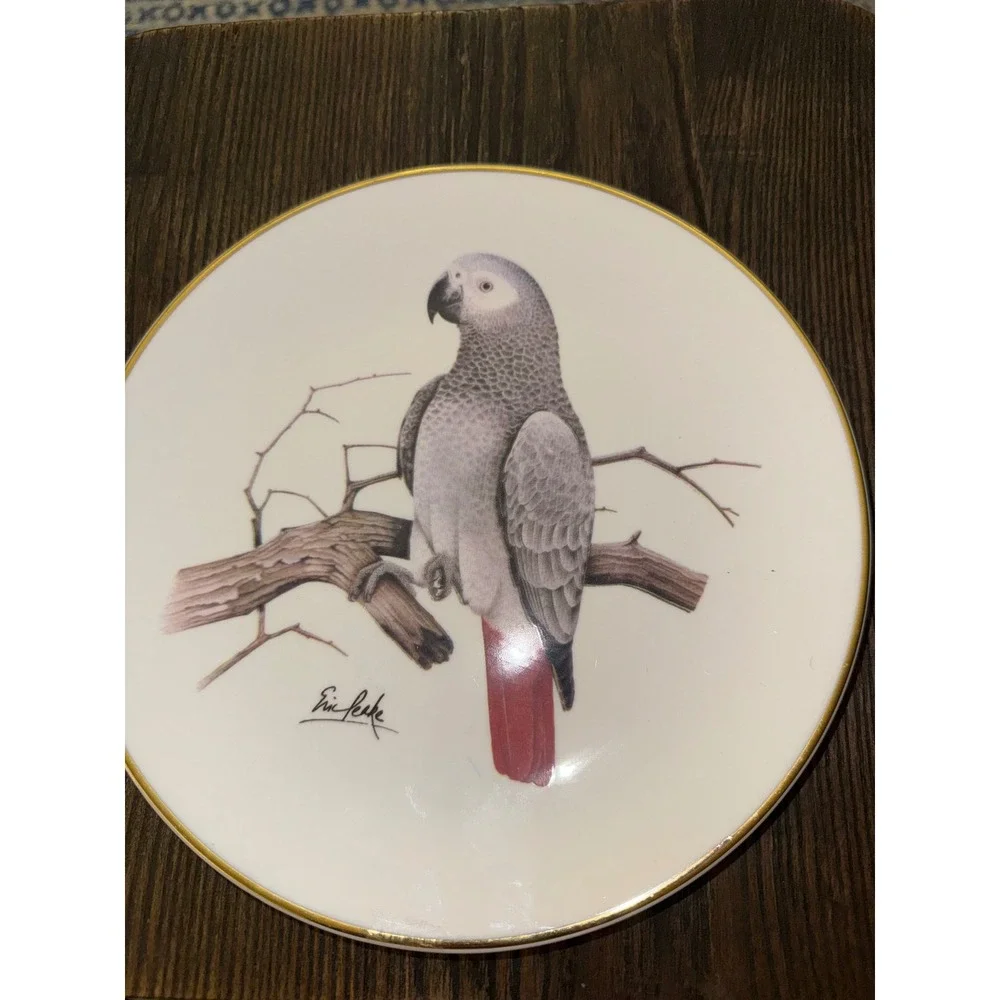 Astbury Bone China Eric Peake African Grey Parrot Collector Plate 1989 England